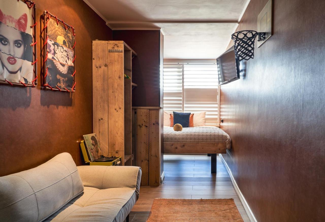 Medium Triple Room,1642308517:JPEG